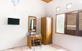 Hotel O Karya Nunggal Asri